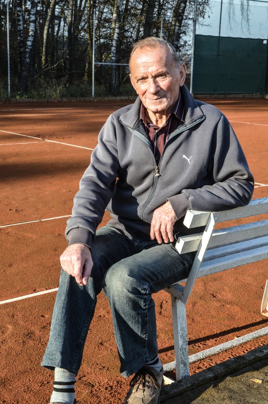 Odszedł Bernard Kierzek - piłkarz i tenisista, legenda Sparty Szamotuły. Był ikoną lokalnego sportu... 