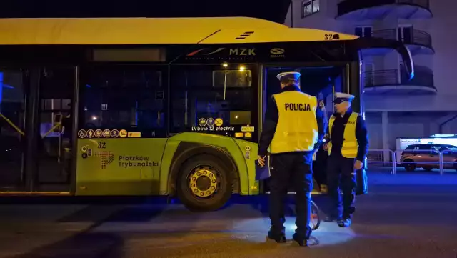 Autobus MZK potrącił pieszego na pasach przy ul. Słowackiego w Piotrkowie