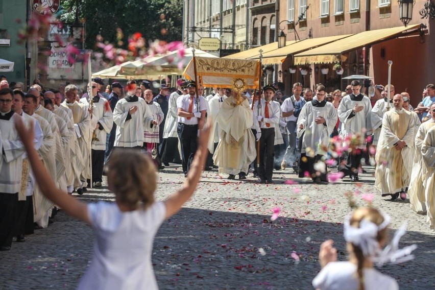 Procesja Bożego Ciała ulicami Gdańska w 2018 r.