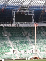 Wrocław: Na pilczyckim stadionie montują telebimy