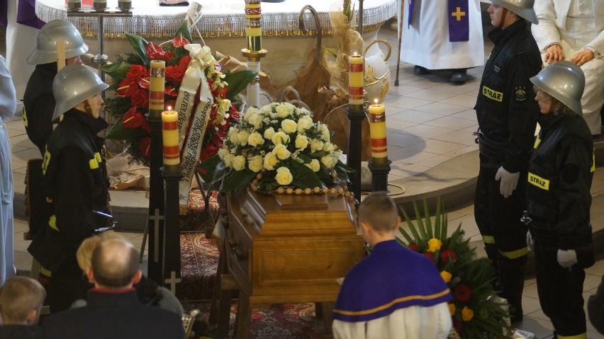 Pogrzeb w Mikołowie: tłumy pożegnały Antoniego Puchera