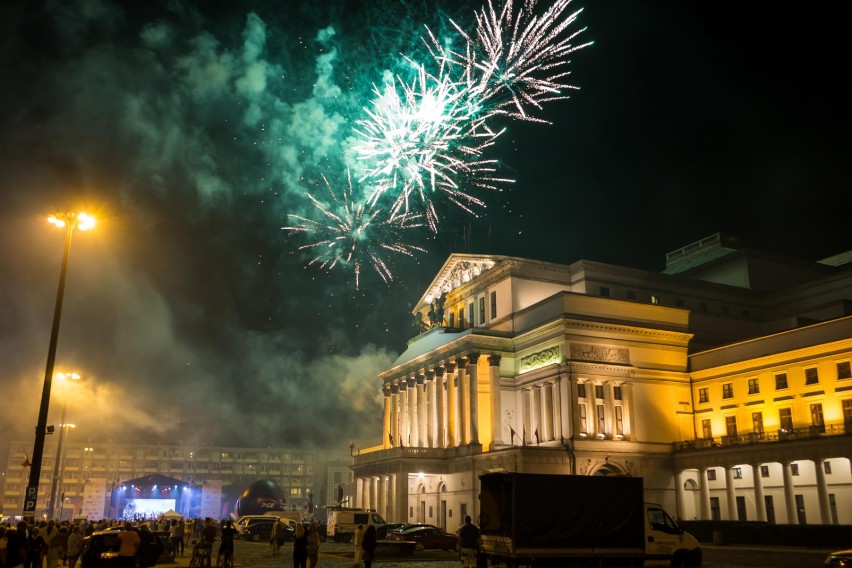 Straż Miejska kontroluje punkty sprzedaży fajerwerków....