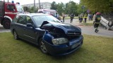 Hyundai dachował po zderzeniu z subaru na Marysińskiej w Łodzi [ZDJĘCIA]