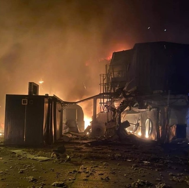 Groźny wybuch i pożar na terenie zakładu produkcyjnego Synthos Dwory wywołały niepokój wśród mieszkańców Oświęcimia i okolic