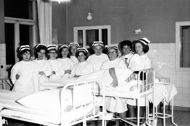 Sieradzkie pielęgniarki w latach 60