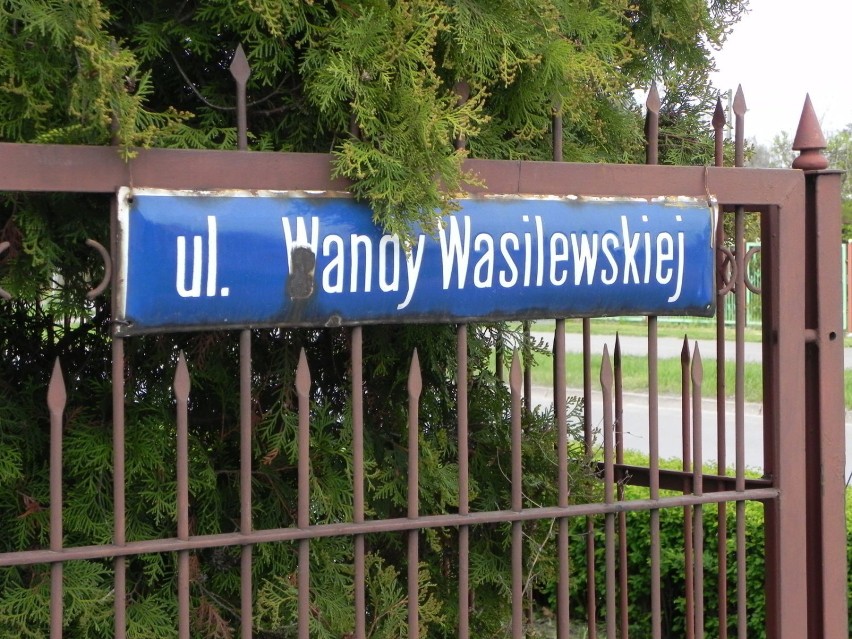 Ulica Wandy Wasilewskiej w Ostrowcu Świętokrzyskim.