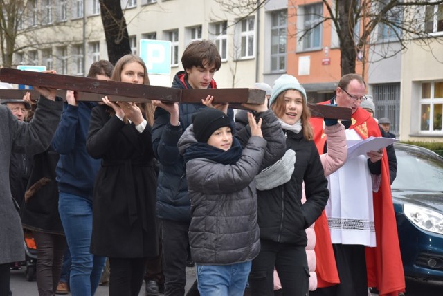 Ulicami Głogowa przeszła droga krzyżowa