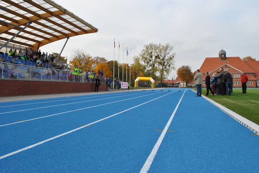 Czwartki lekkoatletyczne po raz pierwszy po bieżni...