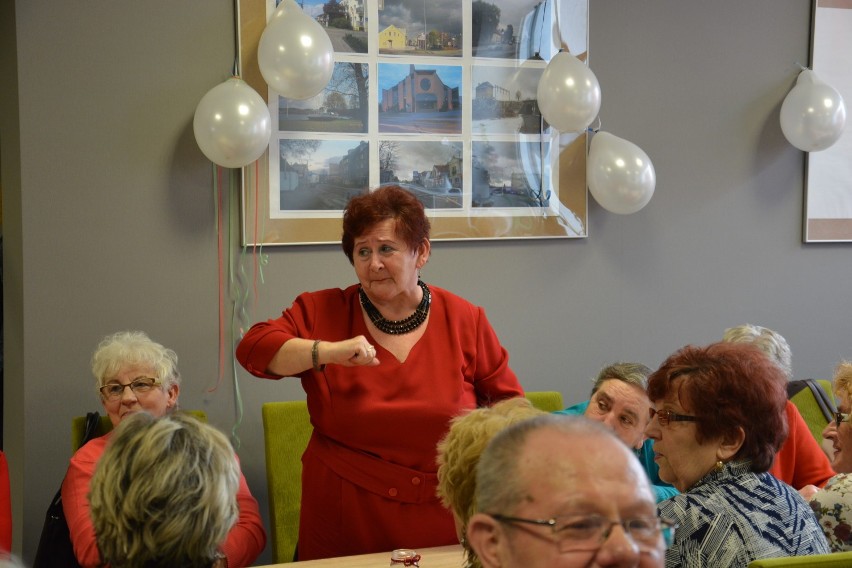 Centrum Aktywności Seniora w Chodzieży: Spotkanie z okazji Dnia Kobiet