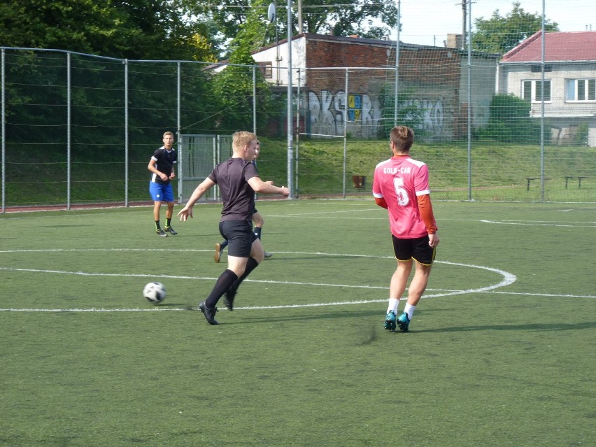 Liga Szótek Piłkarskich MOSiR Radomsko już gra. Za nami pierwsza kolejka [ZDJĘCIA]