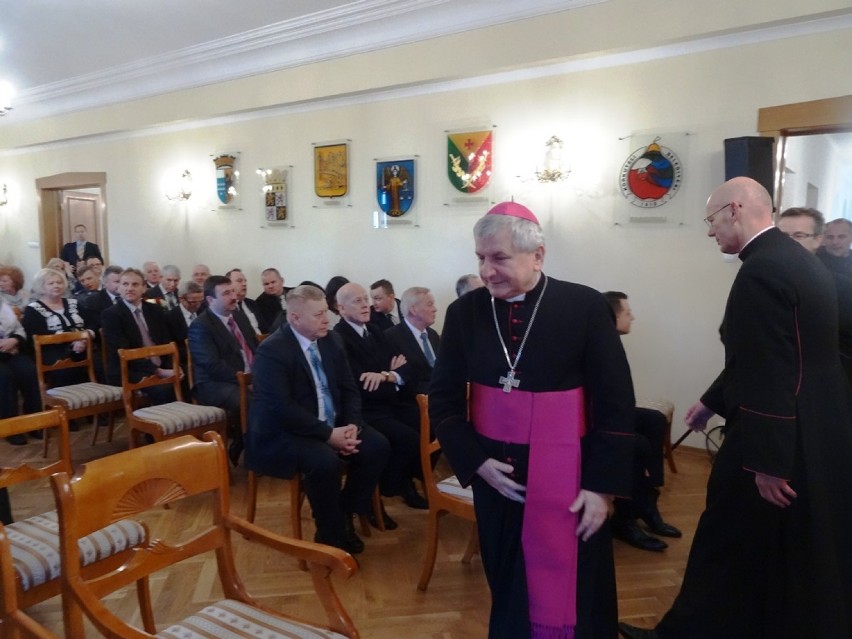 Biskup kaliski Edward Janiak gościł w Jarocinie