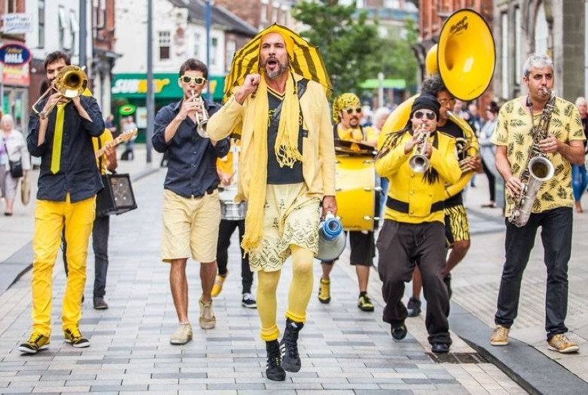 Międzynarodowy Festiwal Teatrów Ulicznych FETA...