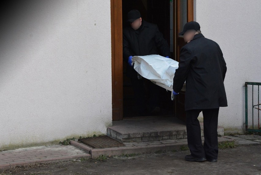 Zabójstwo w Kaliszu. W mieszkaniu przy Częstochowskiej znaleziono zwłoki mężczyzny [FOTO]