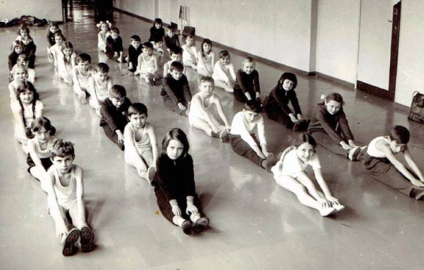 Ćwiczenia w sali gimnastycznej