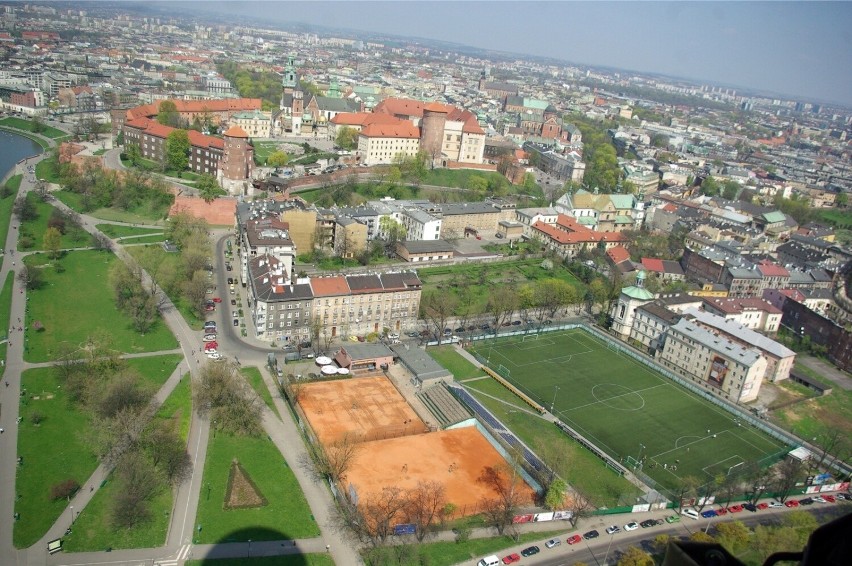 Kraków. Planują wielką przebudowę pod Wawelem na terenach Nadwiślanu. Wszystko zależy od zgody konserwatora 