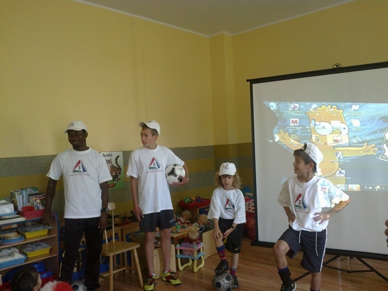 Przedszkole Ekologiczne: 6-latki spotkały się z trenerem klubu Rodło Kwidzyn i jego zawodnikami