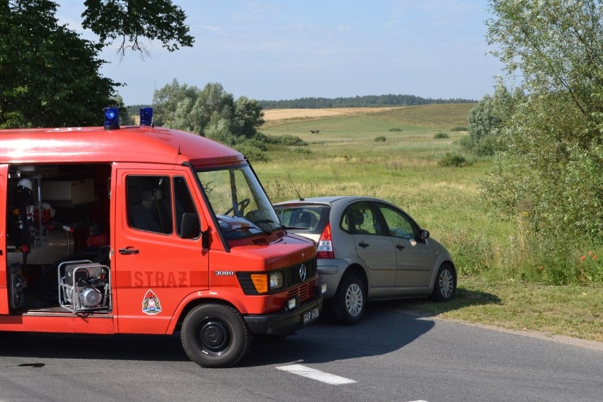 Linowiec wypadek: Osobowe auto uderzyło w cysternę. Droga przejezdna