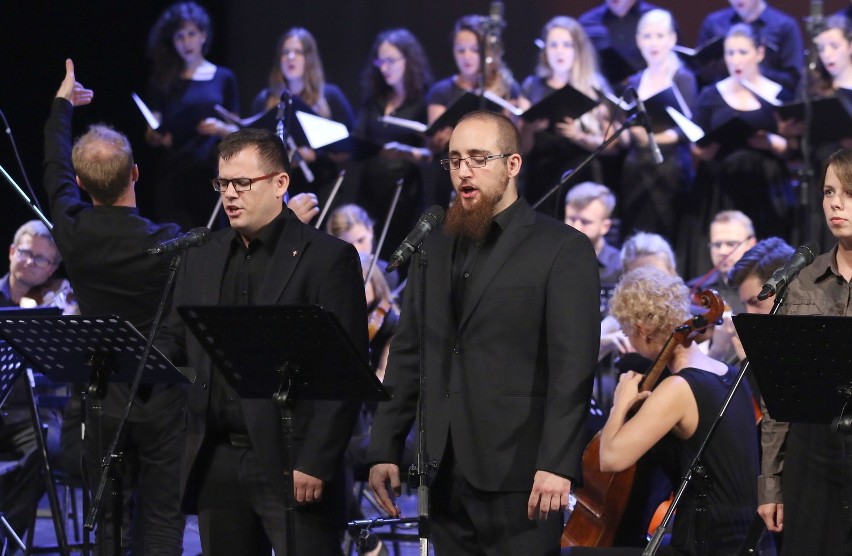 „Wojenko, wojenko...”. Piękny koncert pieśni patriotycznych w Kielcach