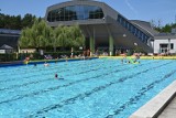 Duża niecka basenu w Stalowej Woli zamknięta z powodu... „incydentu kałowego”