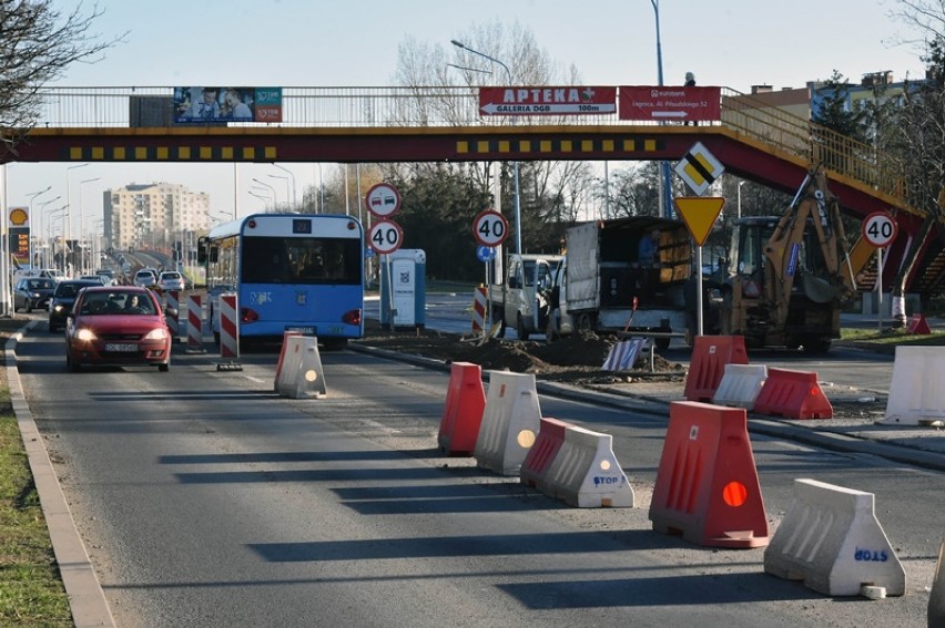 Przebudowa alei Piłsudskiego w Legnicy, to już finisz [ZDJĘCIA] 