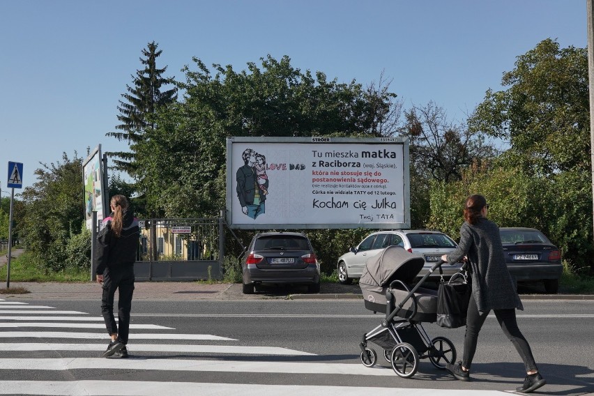 Mieszkaniec Raciborza wywiesił bilbord w pobliżu domu w...