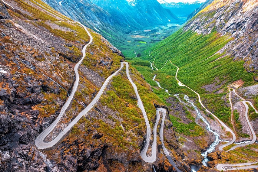 Droga Trolli, Norwegia

Trasa o nazwie Trollstigen, czyli w...
