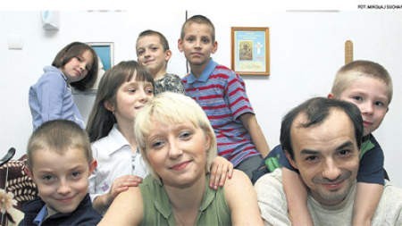 Beata i Andrzej Deja mają trójkę biologicznych dzieci i czwórkę przysposobionych
