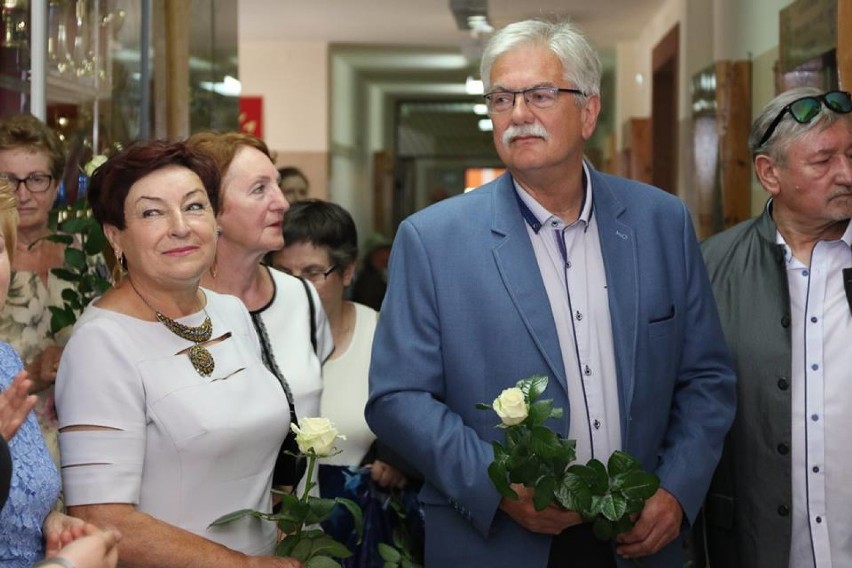 Złota matura 2018. Spotkali się po 50 latach od egzaminu w Krzepicach! ZDJĘCIA