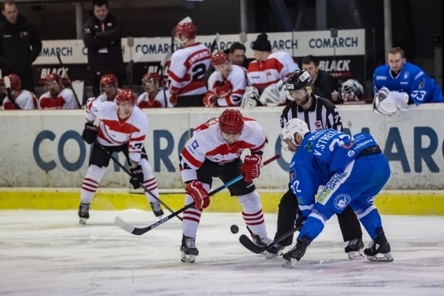 Hokejwoe derby Małopolski: Comarch Cracovia - Re-Plast Unia Oświęcim 5:3