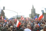 Marsz Miliona Serc w Warszawie. Tak wyglądało zgromadzenie 1 października. Utrudnienia w ruchu, zdjęcia uczestników