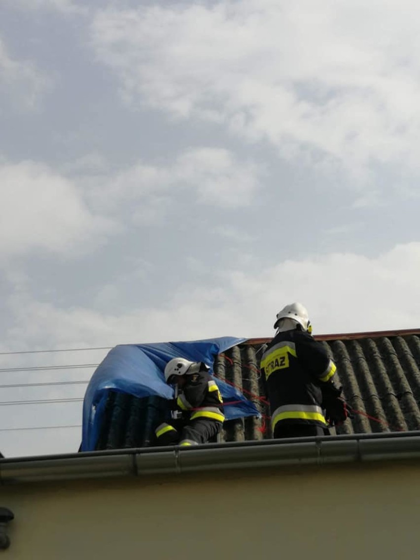 Silny wiatr zerwał dach domu w Mieścisku. Interweniowała straż pożarna