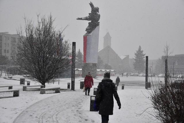 Czy nad Chrzanów i powiat nadciągną syberyjskie mrozy? Już dzisiaj, 6.1.2021 powinno sypnąć śniegiem