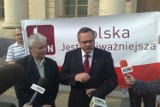 W Lublinie ukradli wielki baner PJN. Ważył prawie 120 kg