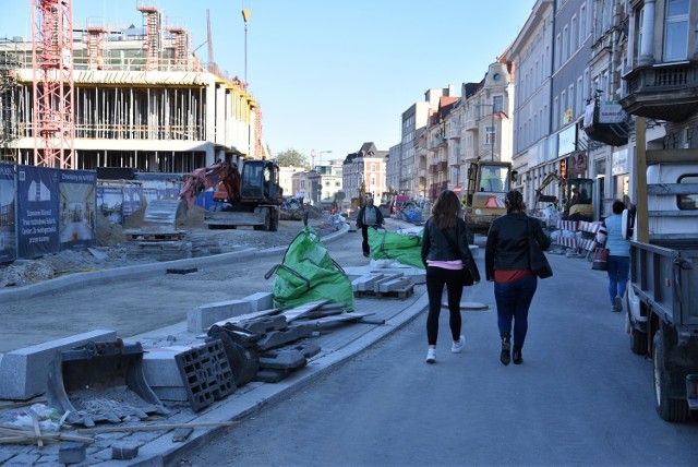 Roboty drogowe w rejonie Solarisa miały być już zakończone