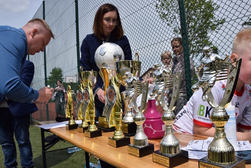 Turniej piłkarski o puchar wójta gminy Mokrsko ZDJĘCIA