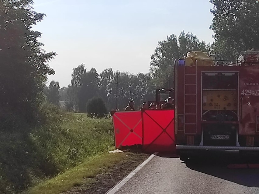 Gmina Gniezno. Poważny wypadek na DK15 z udziałem motocyklisty