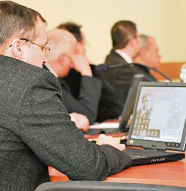 Radni PiS chcą, by sieć miejskiego internetu objęła 90 procent powierzchni Leszna