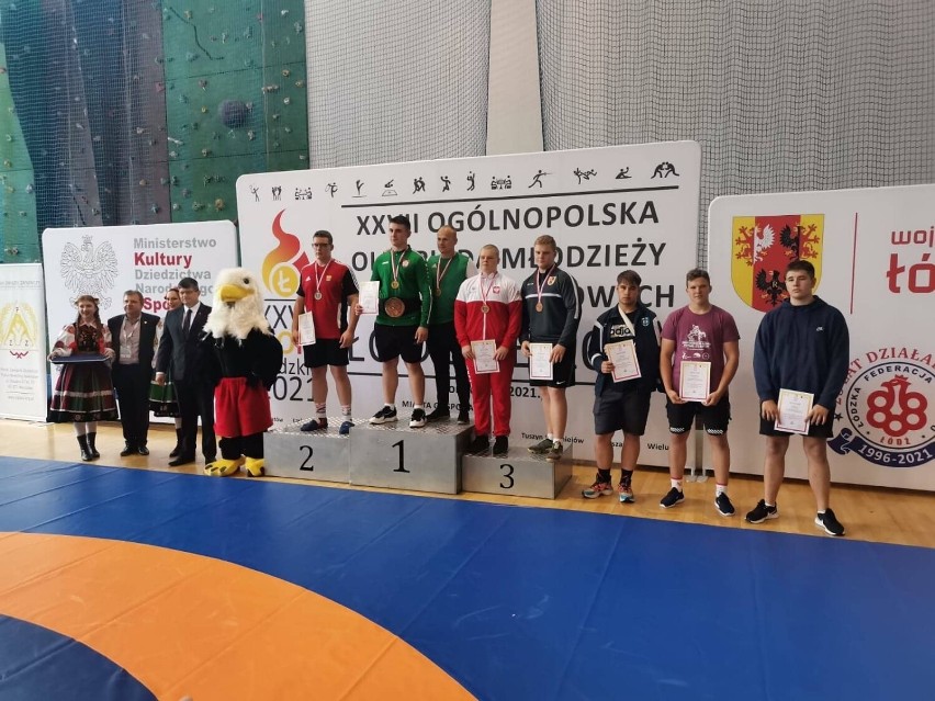 Dobre wyniki kartuskich zapaśników na olimpiadzie w Pabianicach