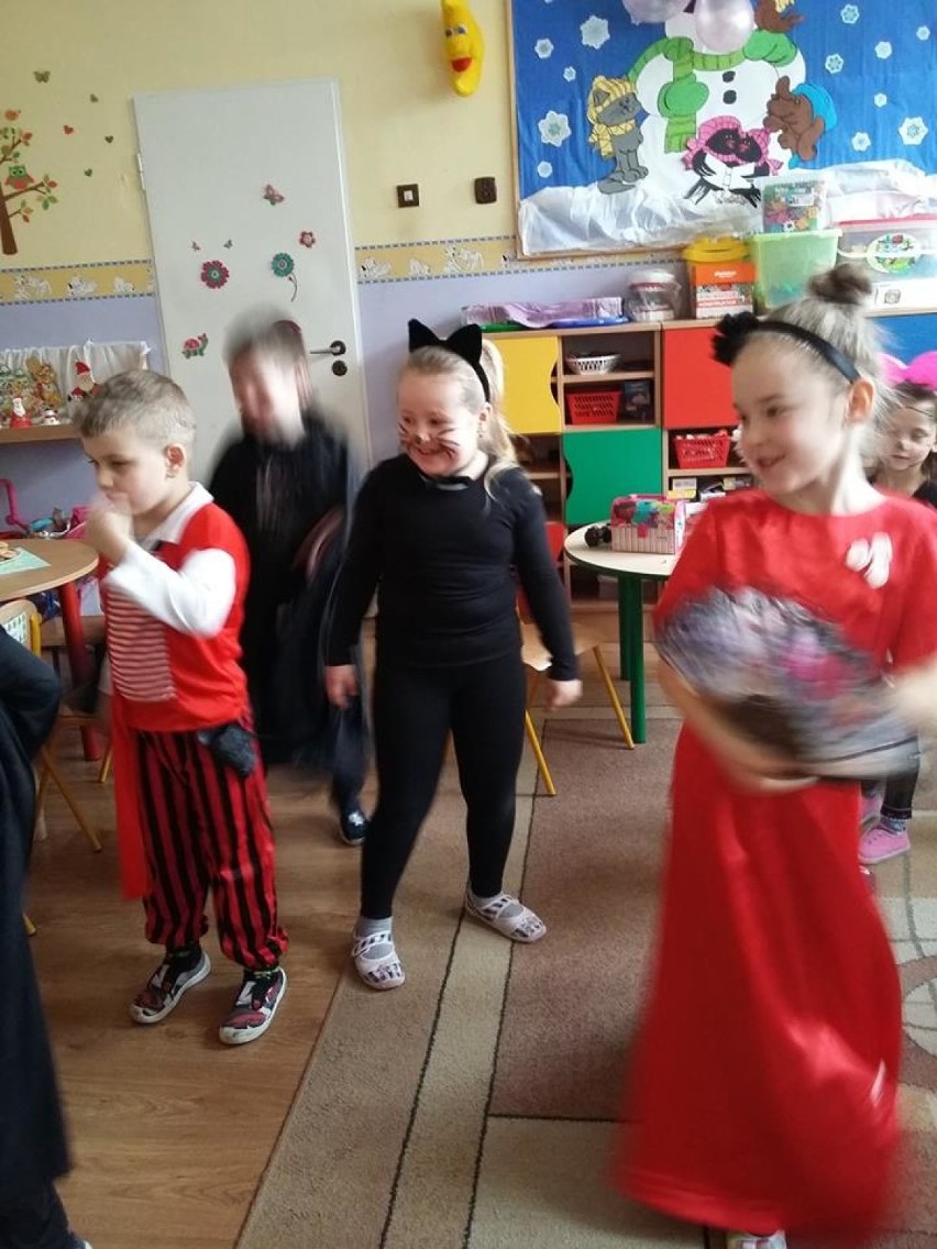 Bal karnawałowy przedszkolaków z Misia Uszatka w Pleszewie
