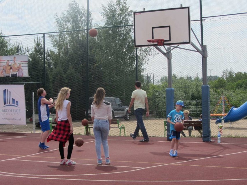 Gniezno: festyn rodzinny z koszykówką w tle [FOTO]