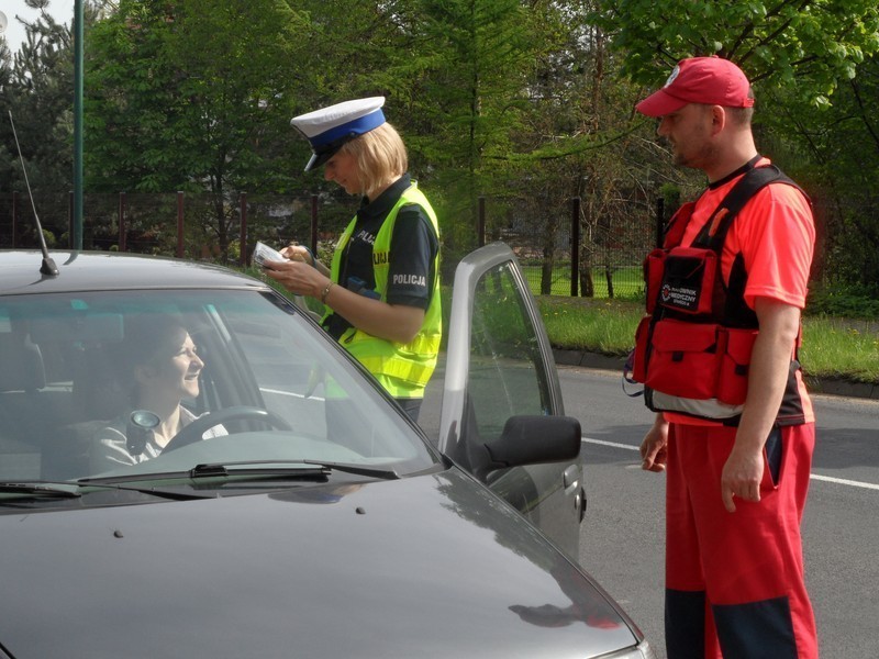 Lubliniec: Policja, ratownicy medyczni i mundurówka kontrolowali kierowców