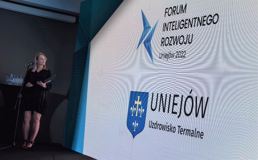 Forum Inteligentnego Rozwoju 2022. Ogólnopolski kongres odbył się w Uniejowie ZDJĘCIA