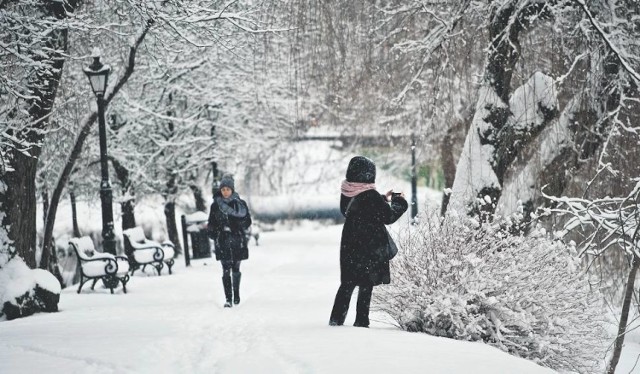 W ostatnich dniach w Koszalinie i w regionie koszalińskim zimowa pogoda. Temperatura w ciągu dnia utrzymuje się poniżej zera. Czy taka zima utrzyma się w najbliższych dniach? 


Więcej na kolejnych slajdach >>>

