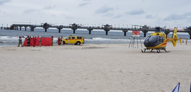 Tragedia w Międzyzdrojach. Utonął mężczyzna. Wszedł do wody i zasłabł