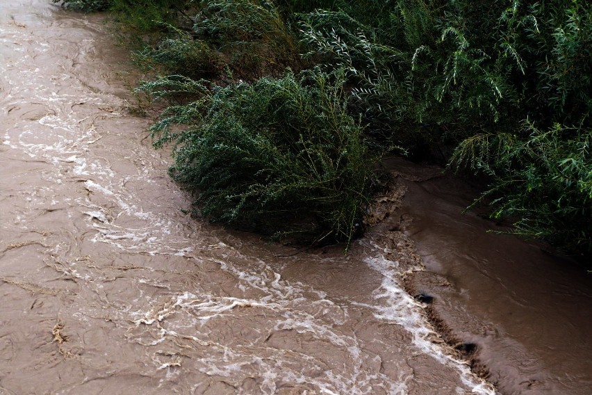 Alarm powodziowy w Małopolsce, sytuacja się stablizuje