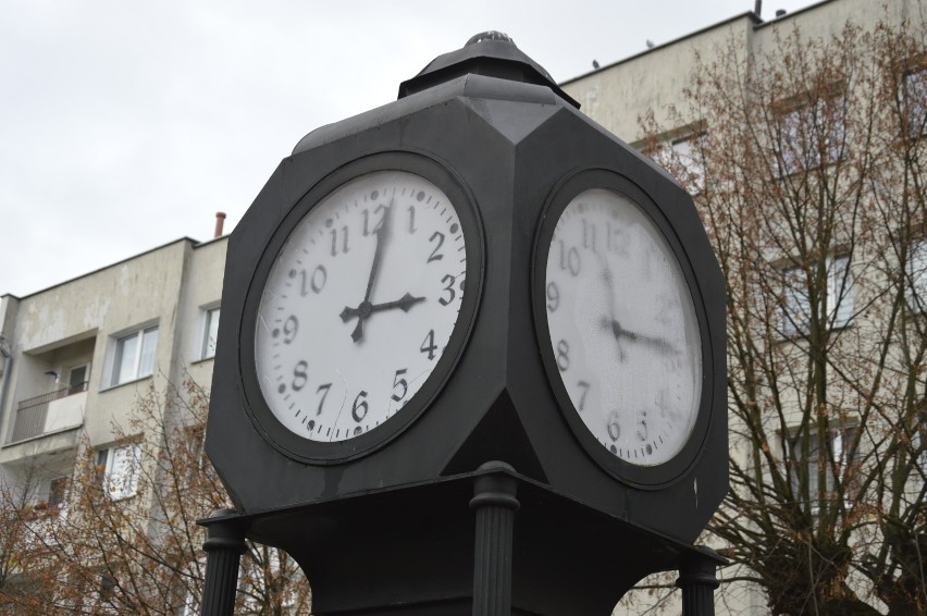 Zegar na placu Wolności