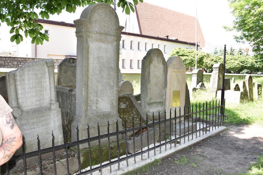 Tarnów. Cmentarz żydowski już niedługo w nowej odsłonie