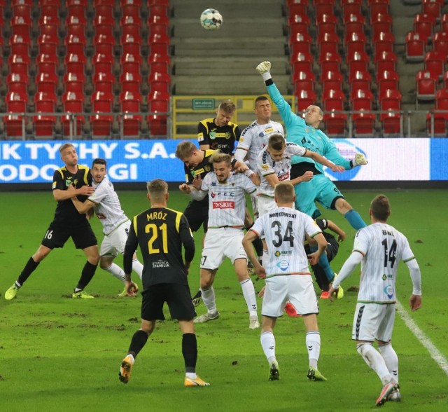 23.10.2020. GKS Tychy - GKS Jastrzębie.

Zobacz kolejne zdjęcia. Przesuwaj zdjęcia w prawo - naciśnij strzałkę lub przycisk NASTĘPNE