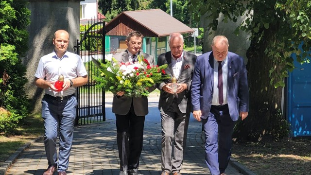 W Przemyślu i okolicznych miejscowościach oddano hołd ofiarom zbrodni wołyńskiej.