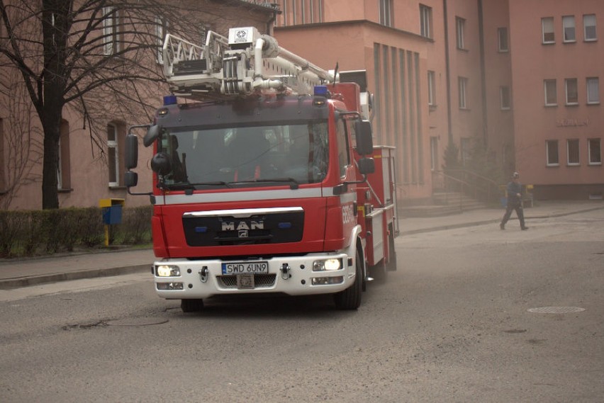 Tak strażacy ćwiczyli na Marcelu